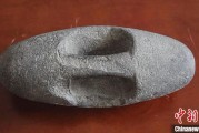 博白新疆兵团第五师双河市发现疑似新石器时代石器