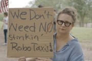博白特斯拉在得州奥斯汀遭遇抗议活动：反对马斯克Robotaxi计划